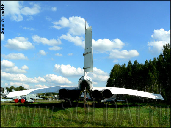 TU-144-1